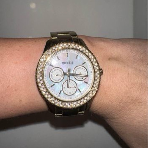 Fossil Gold Watch - Picture 3 of 7